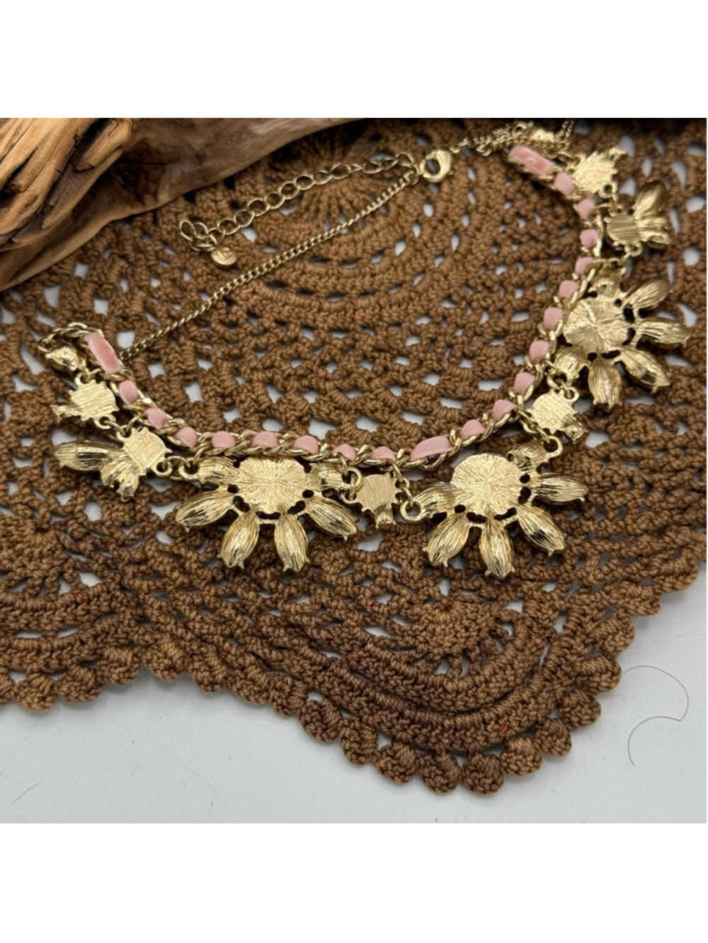 Liz Claiborne Rhinestone Renaissance Baroque Style Necklace 14”,3” - Picture 8 of 8